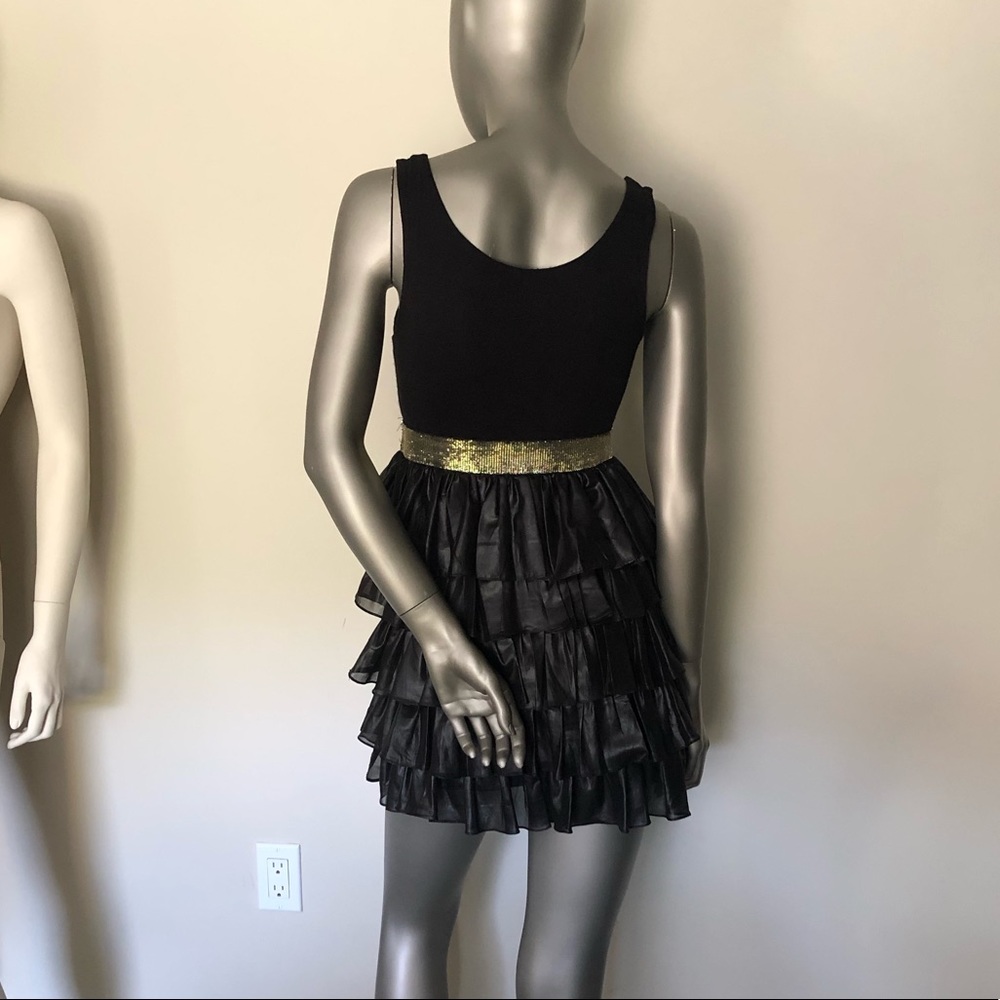 Black & Gold Ruffled Mini Dress - Picture 4 of 4